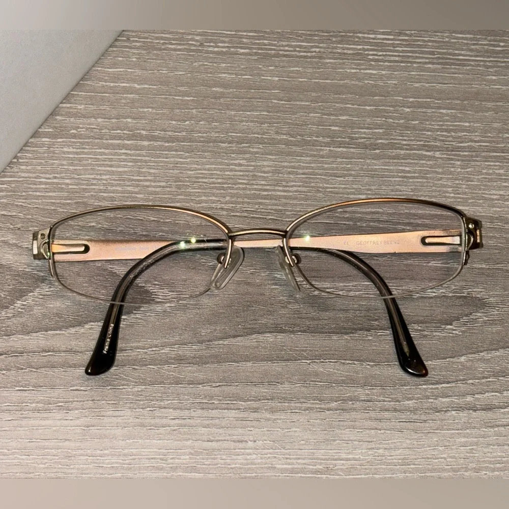 GEOFFREY BEENE IRRESISTIBLE BROWN Readers Metal Frames Gold & Rhinestones w/Case